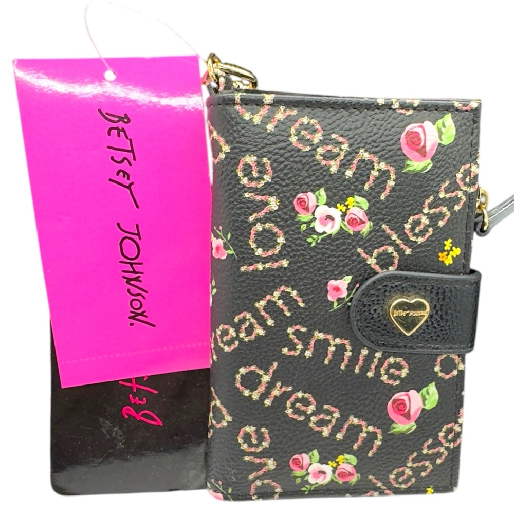 NWT Betsey Johnson Floral Peggable Card Case With Keychain